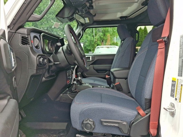 2026 Jeep Wrangler 4-Door Sport