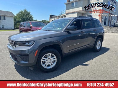 2023 Jeep Grand Cherokee Laredo 4x4