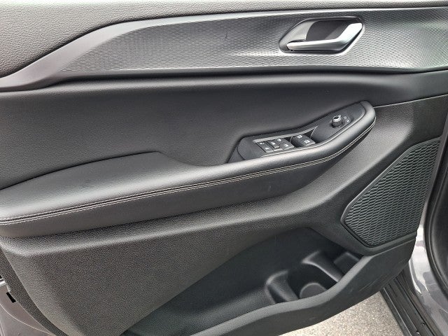 2023 Jeep Grand Cherokee Laredo 4x4