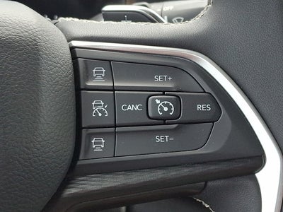 2023 Jeep Grand Cherokee Laredo 4x4