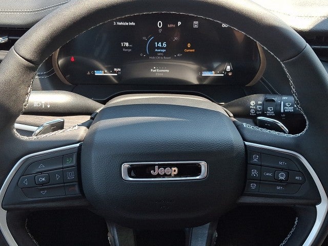 2026 Jeep Grand Cherokee GRAND CHEROKEE LAREDO ALTITUDE 4X4