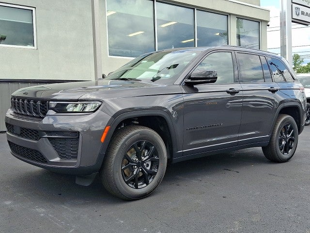 2026 Jeep Grand Cherokee GRAND CHEROKEE LAREDO ALTITUDE 4X4