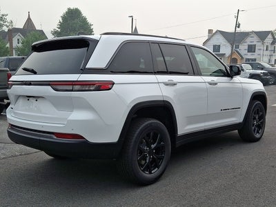 2026 Jeep Grand Cherokee GRAND CHEROKEE LAREDO ALTITUDE 4X4