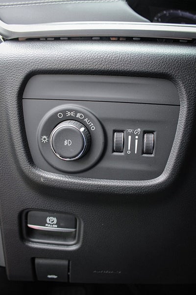 2022 Jeep Grand Cherokee Limited 4x4