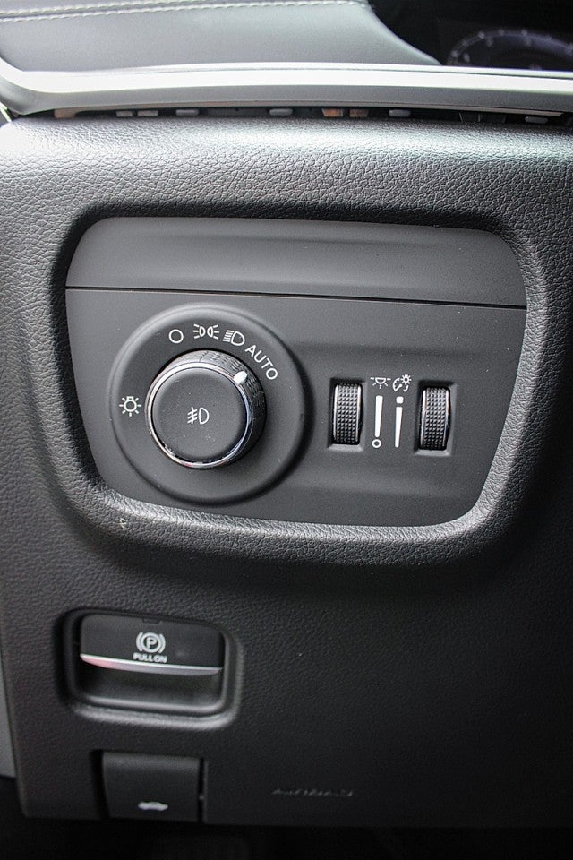 2022 Jeep Grand Cherokee Limited 4x4
