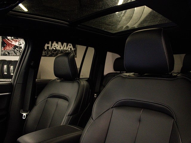 2027 Jeep Grand Cherokee GRAND CHEROKEE LIMITED 4X4