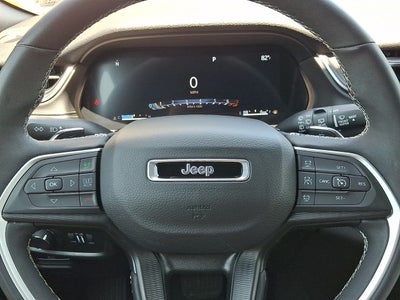 2024 Jeep Grand Cherokee L Laredo 4x4