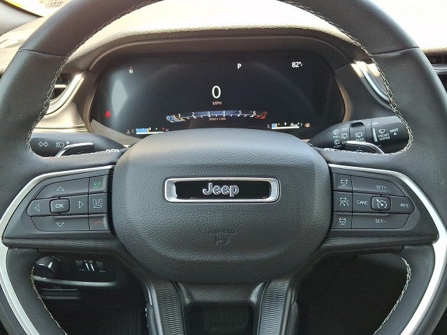 2024 Jeep Grand Cherokee L Laredo 4x4