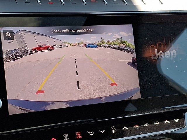2026 Jeep Grand Cherokee GRAND CHEROKEE L LAREDO ALTITUDE 4X4