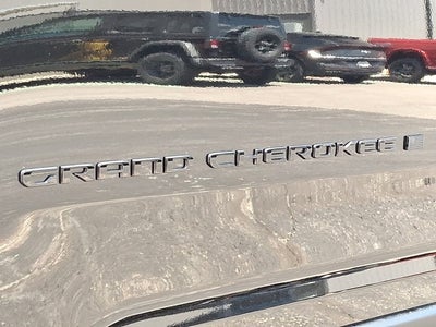 2026 Jeep Grand Cherokee GRAND CHEROKEE L LAREDO ALTITUDE 4X4