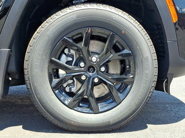 2026 Jeep Grand Cherokee GRAND CHEROKEE L LAREDO ALTITUDE 4X4