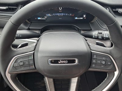 2026 Jeep Grand Cherokee GRAND CHEROKEE L LAREDO ALTITUDE 4X4