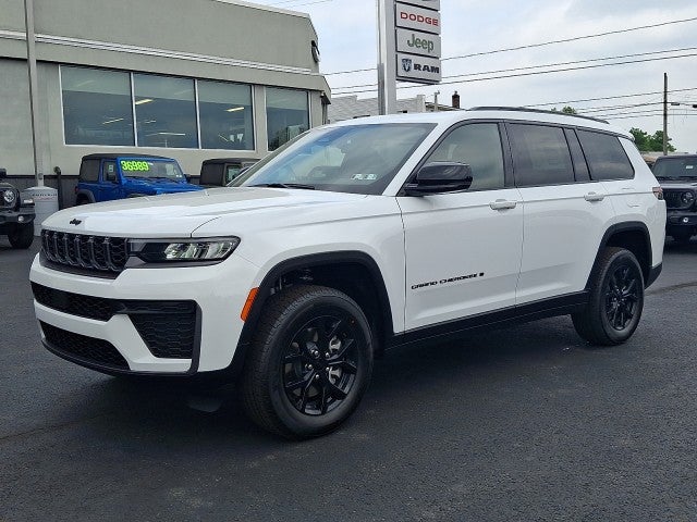 2026 Jeep Grand Cherokee GRAND CHEROKEE L LAREDO ALTITUDE 4X4