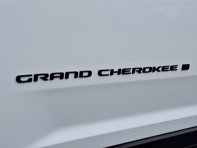 2026 Jeep Grand Cherokee GRAND CHEROKEE L LAREDO ALTITUDE 4X4