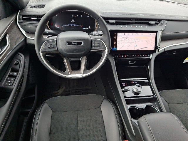 2026 Jeep Grand Cherokee GRAND CHEROKEE L LAREDO ALTITUDE 4X4