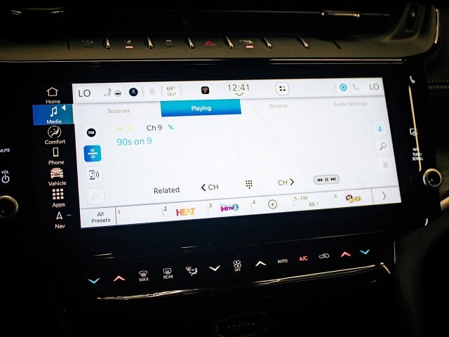 2027 Jeep Grand Cherokee GRAND CHEROKEE L LIMITED 4X4