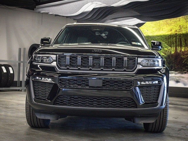 2027 Jeep Grand Cherokee GRAND CHEROKEE L LIMITED 4X4