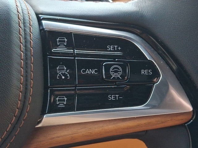 2023 Jeep Grand Cherokee L Summit Reserve 4x4