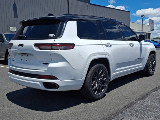 2023 Jeep Grand Cherokee L Summit Reserve 4x4