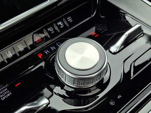 2026 Jeep Grand Wagoneer GRAND WAGONEER UPLAND 4X4