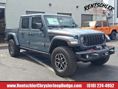 2026 Jeep Gladiator GLADIATOR SHADOW OPS 4X4