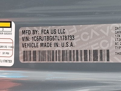 2026 Jeep Gladiator GLADIATOR SHADOW OPS 4X4