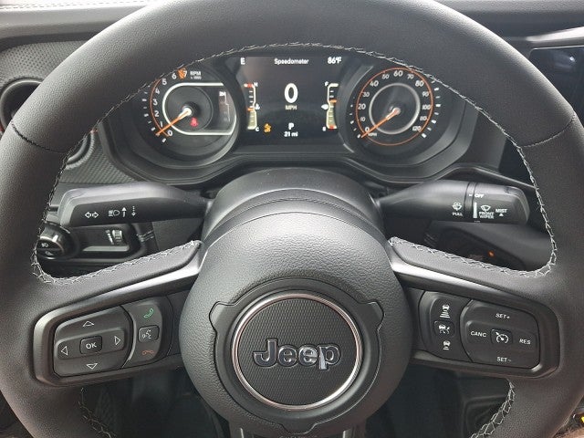 2026 Jeep Gladiator GLADIATOR SHADOW OPS 4X4