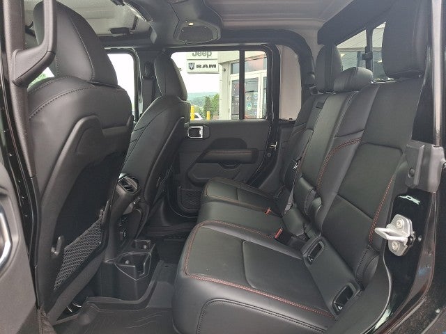 2026 Jeep Gladiator GLADIATOR SHADOW OPS 4X4