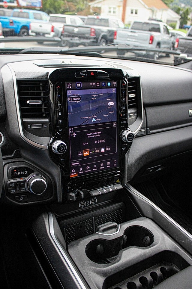 2026 RAM 1500 Big Horn Crew Cab 4x4 5'7' Box
