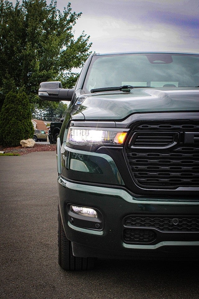 2026 RAM 1500 Big Horn Crew Cab 4x4 5'7' Box