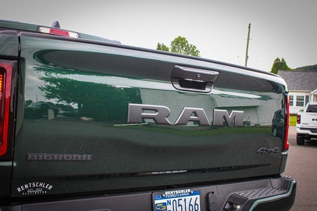 2026 RAM 1500 Big Horn Crew Cab 4x4 5'7' Box