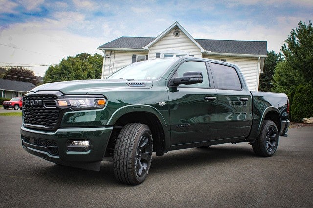2026 RAM 1500 Big Horn Crew Cab 4x4 5'7' Box