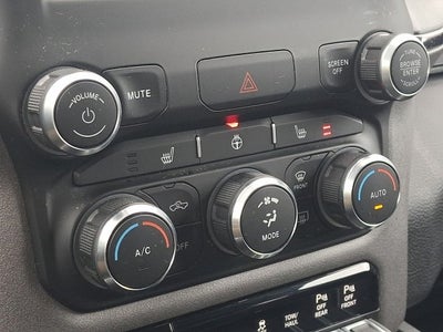 2023 RAM 1500 Big Horn Crew Cab 4x4 5'7' Box