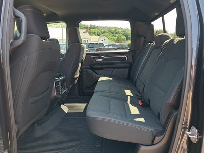 2021 RAM 1500 Big Horn Crew Cab 4x4 5'7' Box