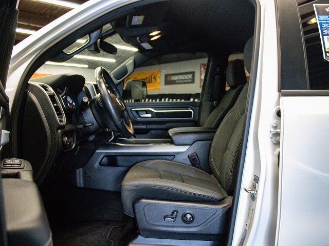 2023 RAM 1500 Big Horn Crew Cab 4x4 5'7' Box