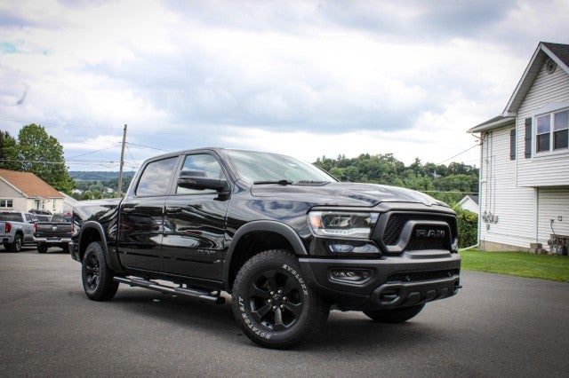 2024 RAM 1500 Rebel Crew Cab 4x4 5'7' Box