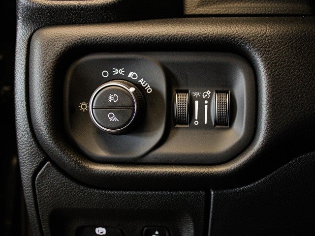 2027 RAM Ram 1500 RAM 1500 REBEL CREW CAB 4X4 5'7' BOX