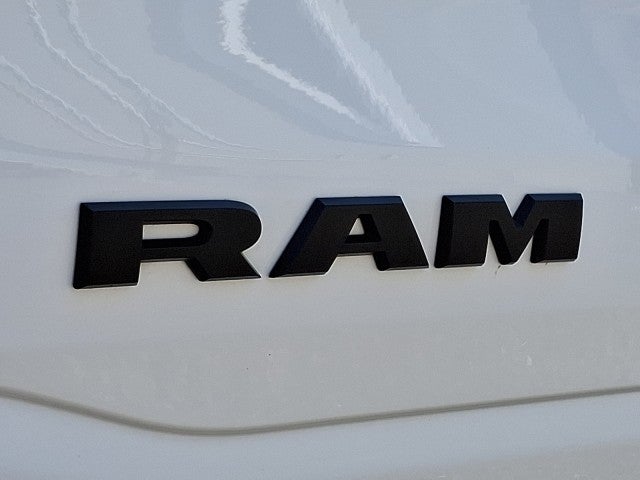 2025 RAM 1500 Big Horn Crew Cab 4x4 6'4' Box
