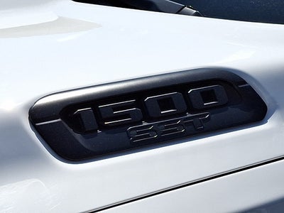 2025 RAM 1500 Big Horn Crew Cab 4x4 6'4' Box