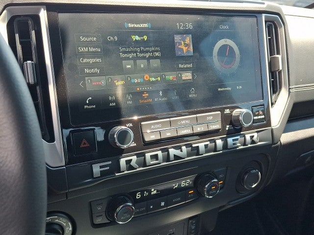 2025 Nissan Frontier Crew Cab SV 4x4