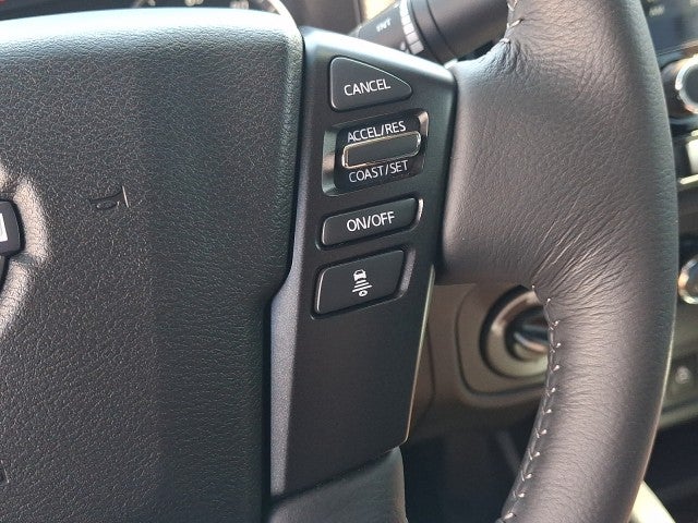 2025 Nissan Frontier Crew Cab SV 4x4