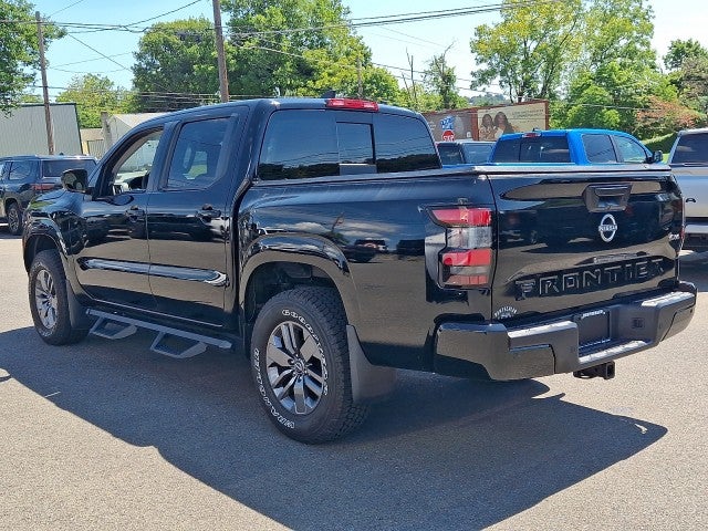 2025 Nissan Frontier Crew Cab SV 4x4