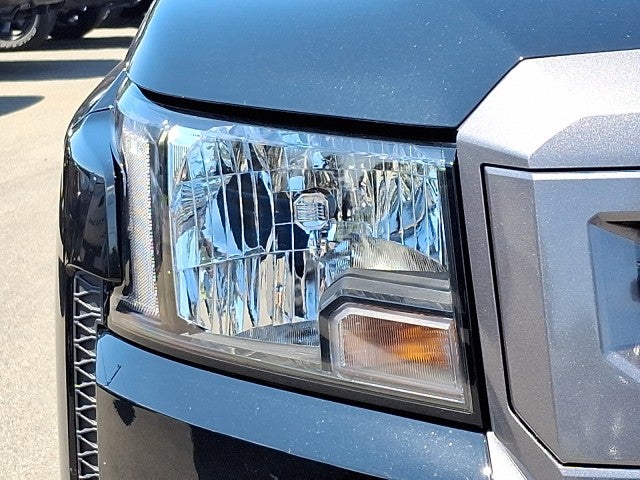 2025 Nissan Frontier Crew Cab SV 4x4
