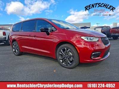 2026 Chrysler Pacifica PACIFICA SELECT AWD
