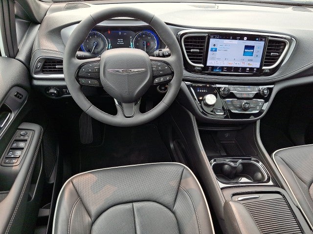 2026 Chrysler Pacifica Limited AWD
