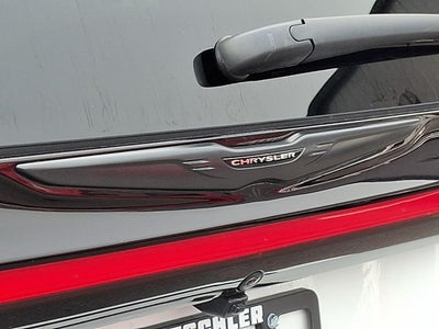2026 Chrysler Pacifica Limited AWD