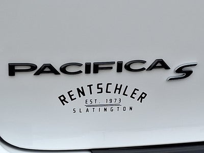 2026 Chrysler Pacifica Limited AWD