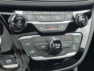 2027 Chrysler Pacifica PACIFICA LIMITED AWD
