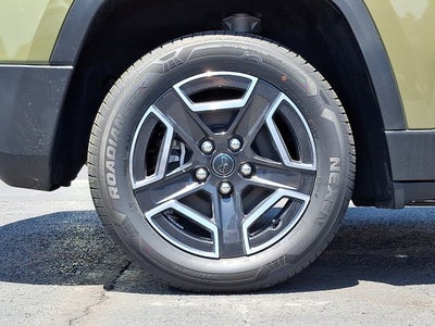 2026 Jeep Cherokee CHEROKEE LAREDO 4X4