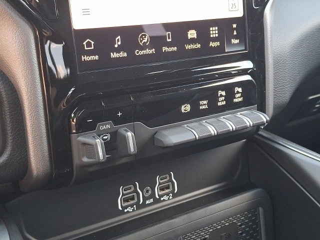 2026 RAM Ram 3500 RAM 3500 BIG HORN CREW CAB 4X4 8' BOX